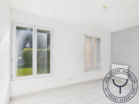 Maison mitoyenne 1 côté à Romilly-sur-Seine, 95 m² — photo 3
